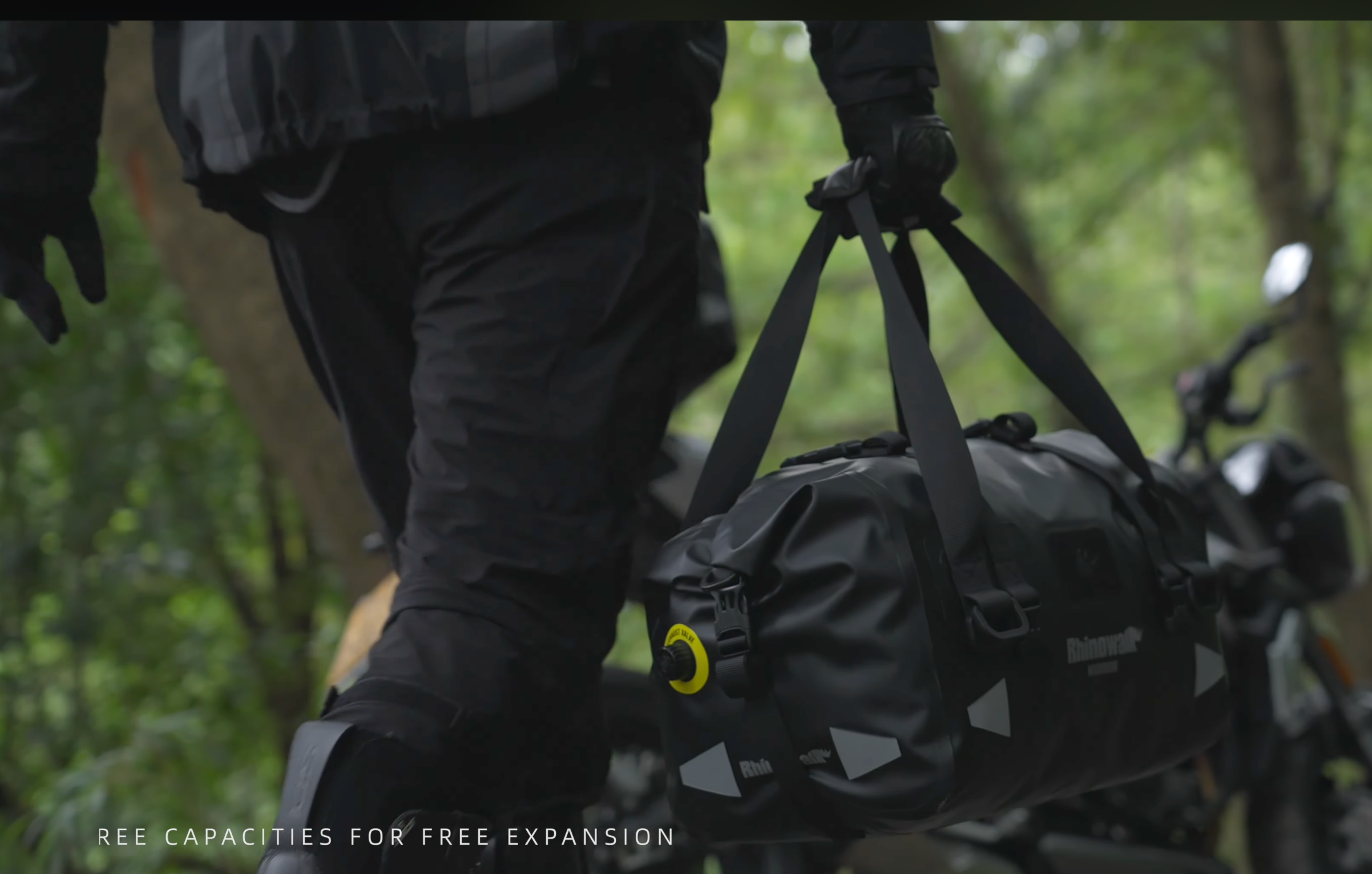 Bolsa Impermeable para Motocicleta Rhinowalk, 45L